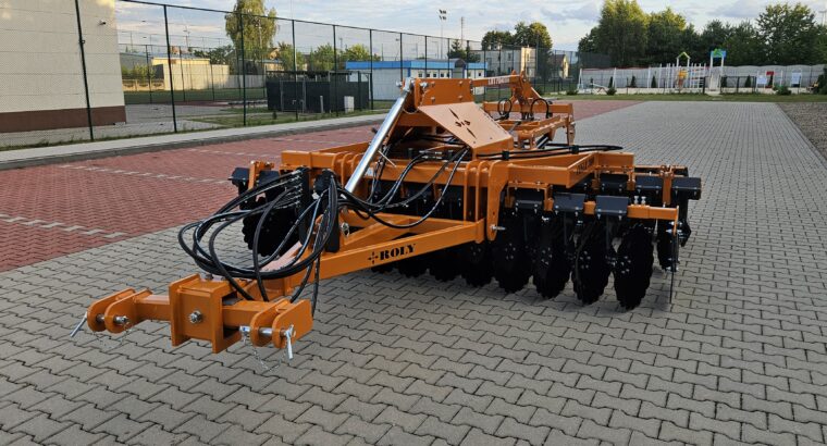 Agregat talerzowy ROLY CESAR brona talerzowa półzawieszana wał oponowy