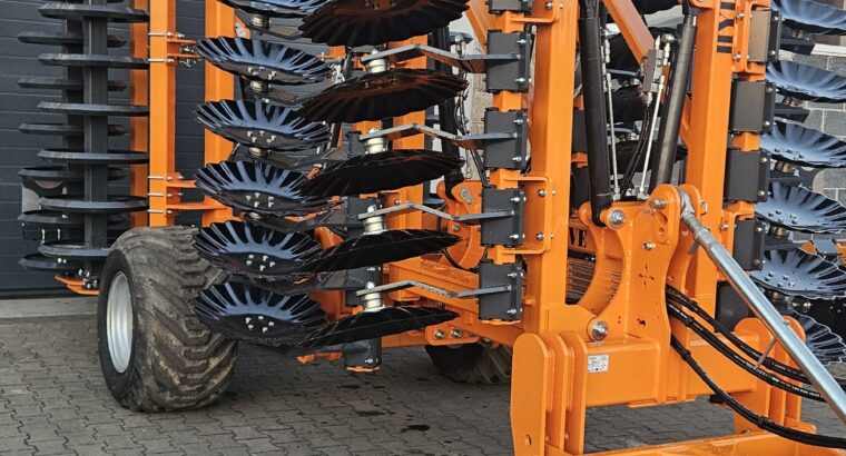 Brona talerzowa półzawieszana ROLY SARAH HYDRO DRIVE