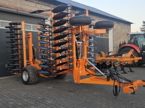 Brona talerzowa półzawieszana ROLY SARAH HYDRO DRIVE