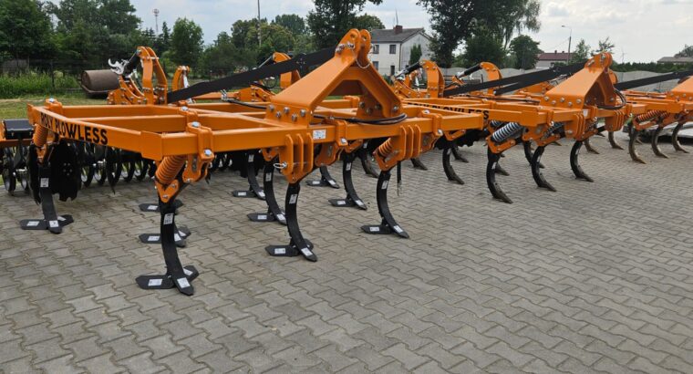 ROLY PLOWLESS X 300 agregat podorywkowo – bezorkowy DELTA FLEX zabezpieczenie podwójne sprężynowe